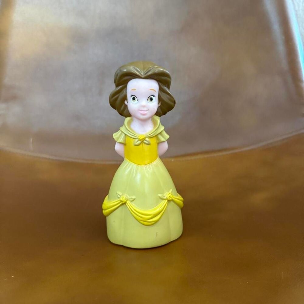 Disney Yellow and Green Dolls-accessories